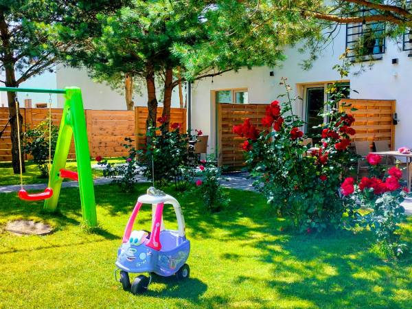 Loft House Rozewie Całoroczne domki z balią ogrodową 