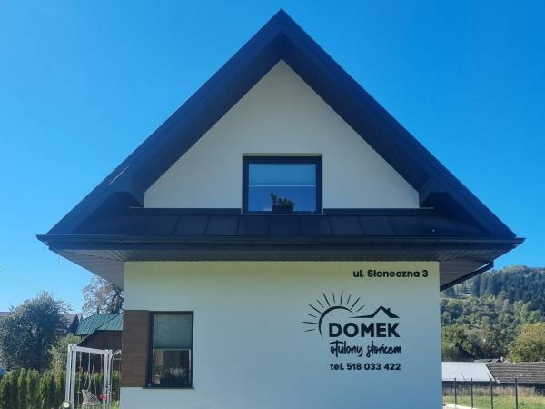 Domek Otulony Słońcem