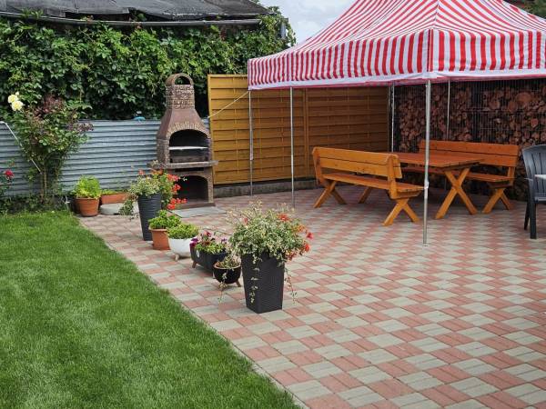 Pokoje Gościnne i Apartamenty