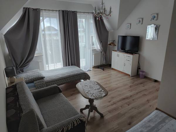 Villa Nowa 2 - wspólna łazienka na 2 pokoje