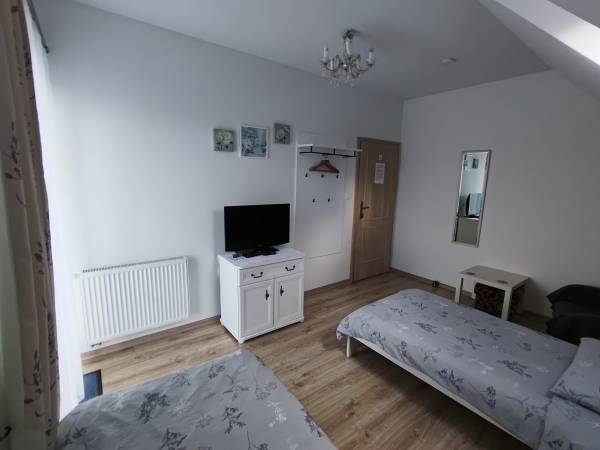 Villa Nowa 2 - wspólna łazienka na 2 pokoje