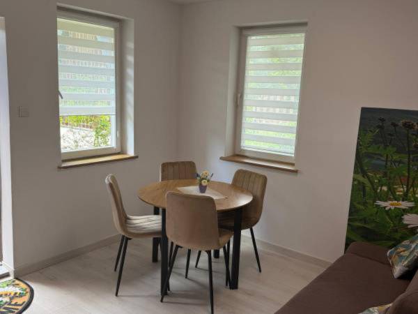 Domki Letniskowe Merkury - Góry Stołowe - Radków