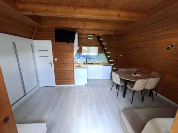 Domki Letniskowe Merkury - Góry Stołowe - Radków