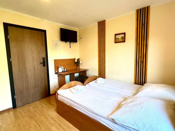 Pod Sosnami - termy w bliskiej odległosci