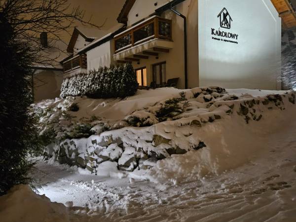 Karolowy Pokoje & Apartamenty