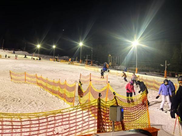 Luksusowy Domek Fantazja z Sauną i Kominkiem przy Stoku Narciarskim 