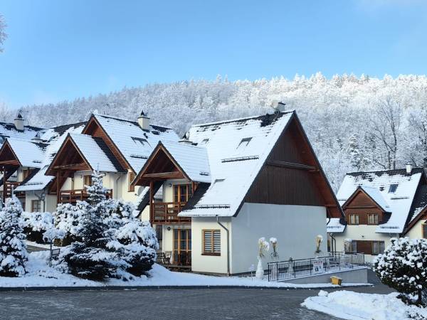 Luksusowy Domek Fantazja z Sauną i Kominkiem przy Stoku Narciarskim 