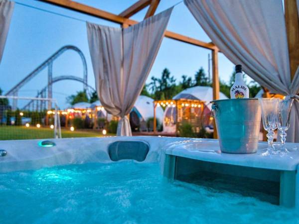 Strefa Spa z jacuzzi, sauną i schładzaczem do sauny