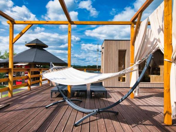 Strefa Spa z jacuzzi, sauną i schładzaczem do sauny