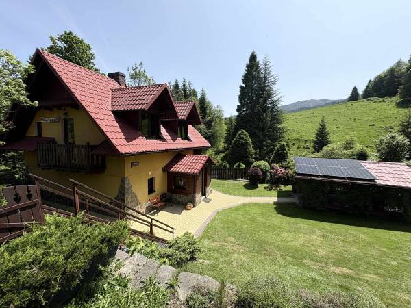 Domek nad górskim potokiem (u Doroty)