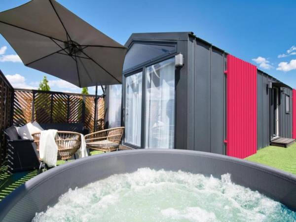 Domek Exclusive numer 3 VIP PREMIUM JACUZZI 