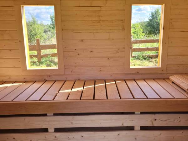 Miodowy Domek na Mazurach