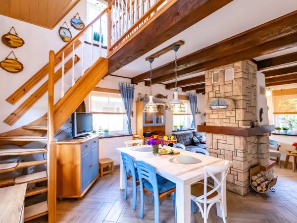 wejście na antresolę