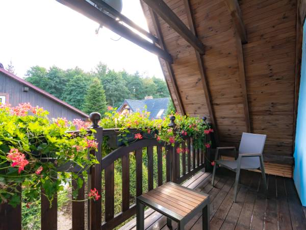 wyjście na balkon z sypialni