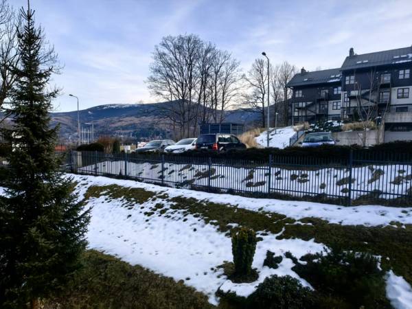 Luksusowy Domek Fantazja z Sauną i Kominkiem przy Stoku Narciarskim 