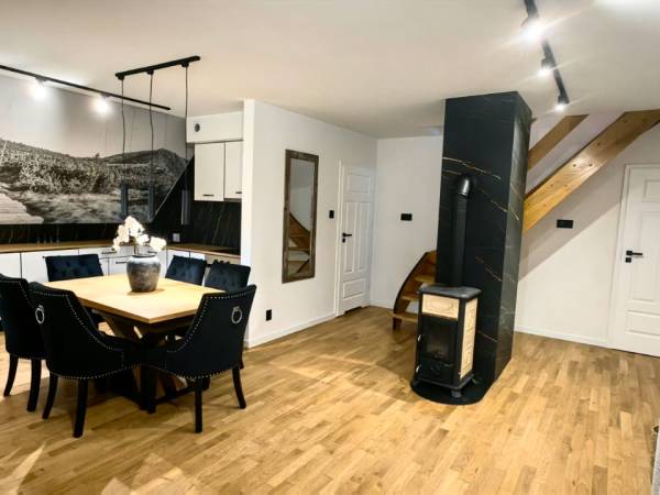 Luksusowy Domek Fantazja z Sauną i Kominkiem przy Stoku Narciarskim 