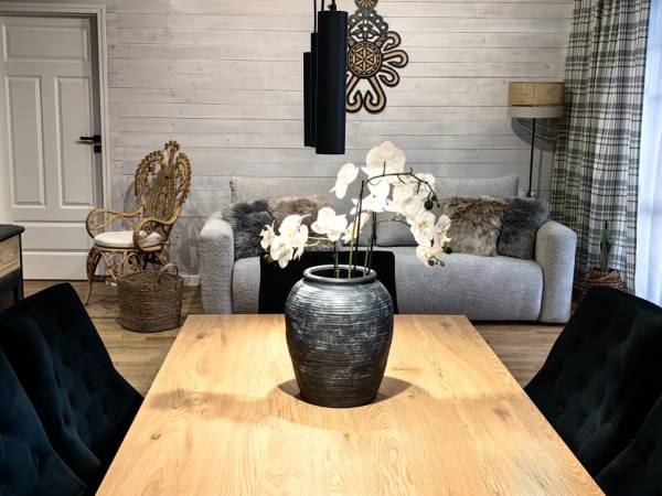 Luksusowy Domek Fantazja z Sauną i Kominkiem przy Stoku Narciarskim 