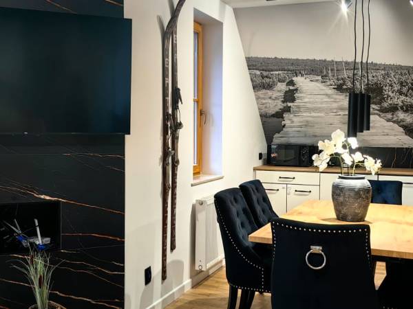 Luksusowy Domek Fantazja z Sauną i Kominkiem przy Stoku Narciarskim 