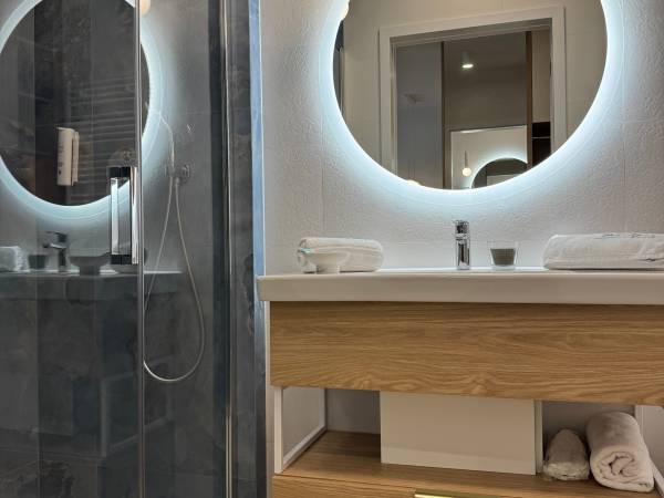 Apartamenty i pokoje gościnne Morze-Kwatery