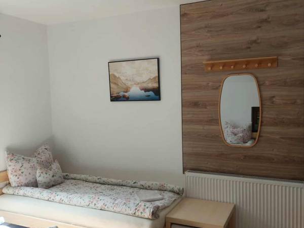 Domki i Jurta u Leśniczki