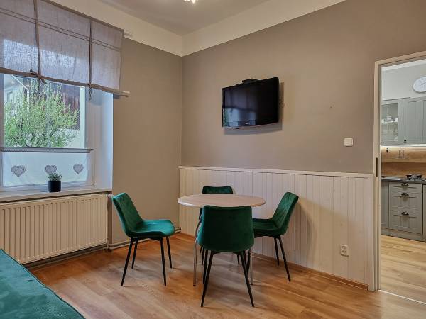 Apartament Świerkowy - Kolejowa 