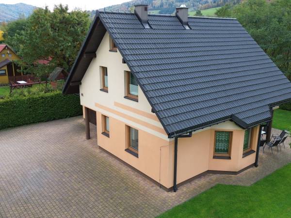 Dom do wynajęcia nad rzeką Brennicą