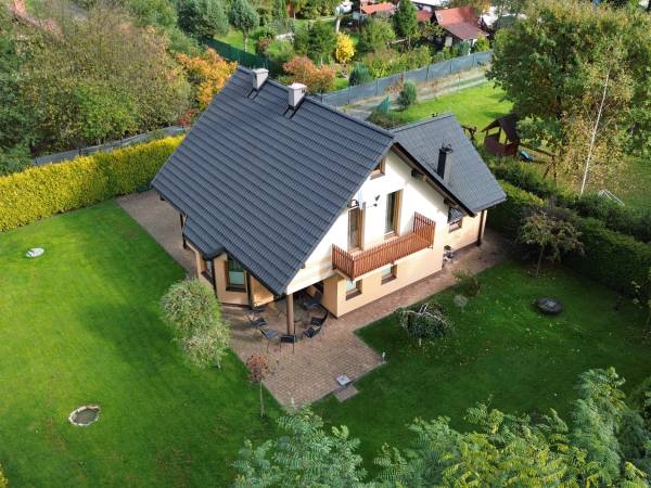 Dom do wynajęcia nad rzeką Brennicą