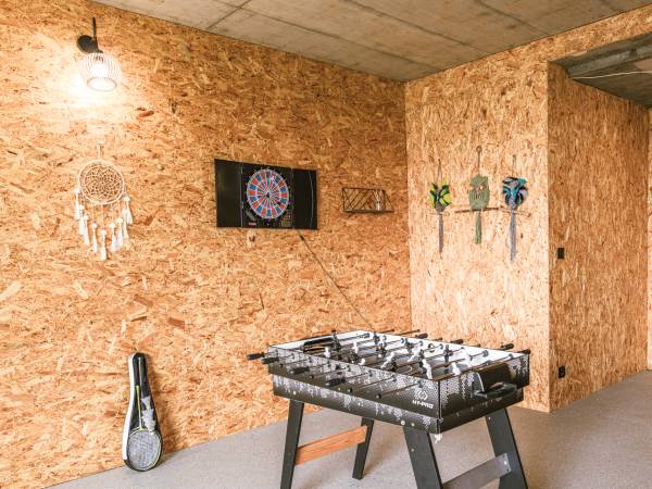 sauna, dart, piłkarzyki