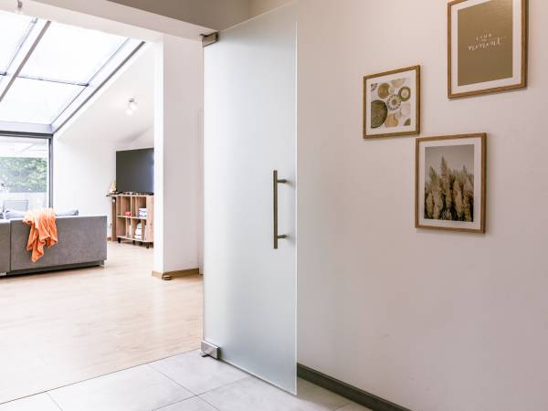 przedsionek, wejście do salonu