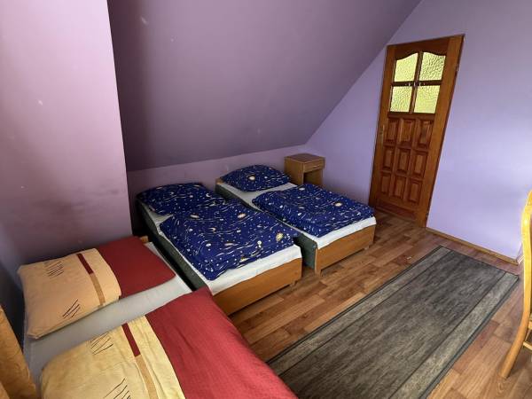 Pokoje Gościnne ''Pod Smrekami''