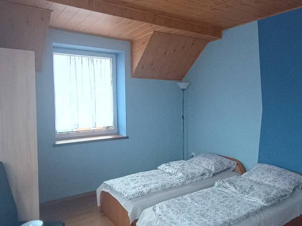 Pokój nr 5_3 osobowy