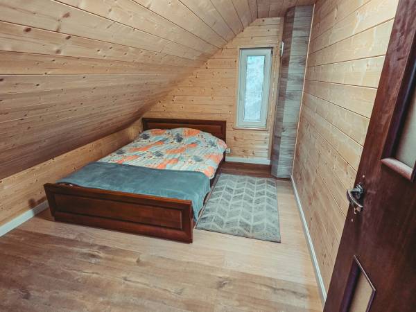 Domek z stawem w lesie SAUNA (BALIA)