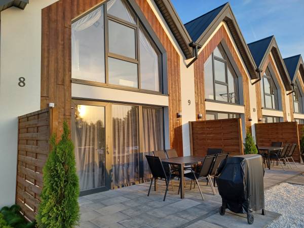 Błękitne Zamorze i Domki Premium