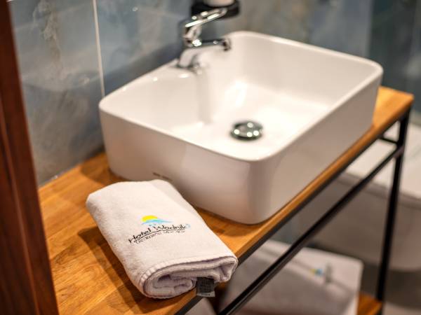 Hotel Wodnik - Twój Hotel z widokiem na morze