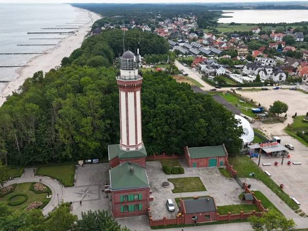 Błękitne Zamorze i Domki Premium