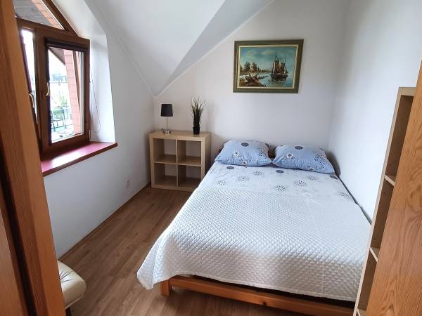 Apartament 3pokojowy sypialnia