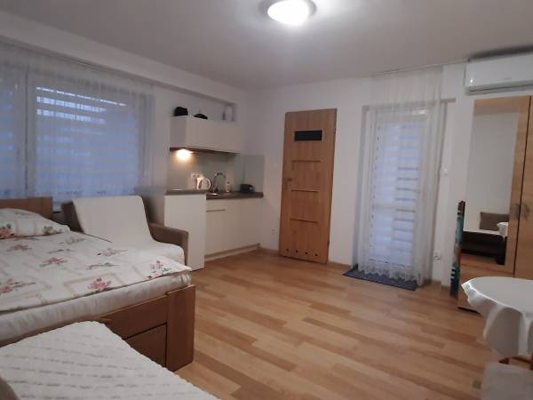 Pokoje Gościnne Basia