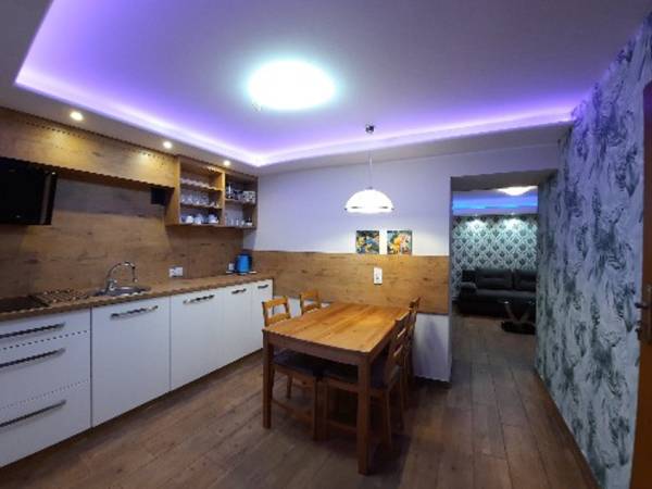 Pokoje i Apartament Asenata