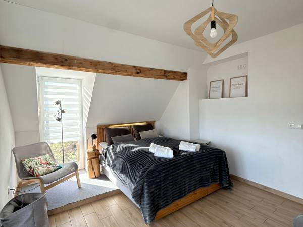 Apartamenty ADAMCYKÓWKA z jacuzzi i sauną