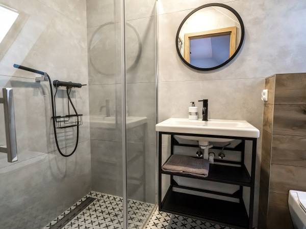 Dom Gościnny Karolek - Apartamenty i Pokoje 