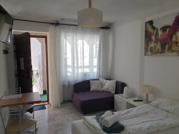 Sandra II pokój nr 6 piętro I