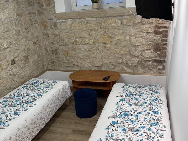 Kwatery RYDZ Częstochowa Pokój nr 8