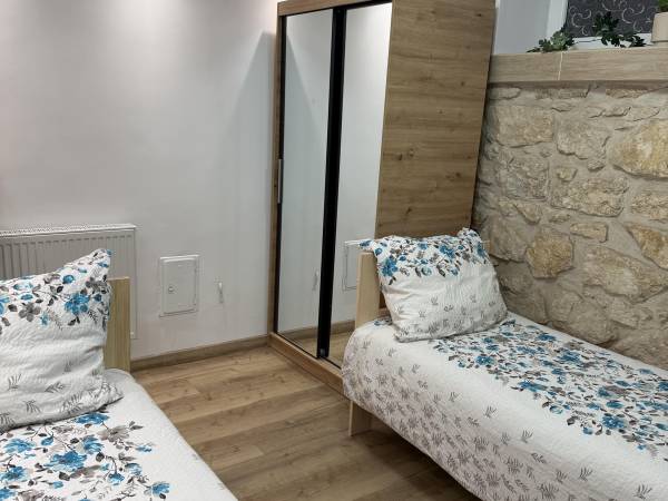 Kwatery RYDZ Częstochowa Pokój nr 8