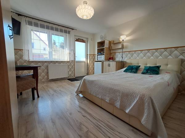 Pokoje gościnne Lenka 