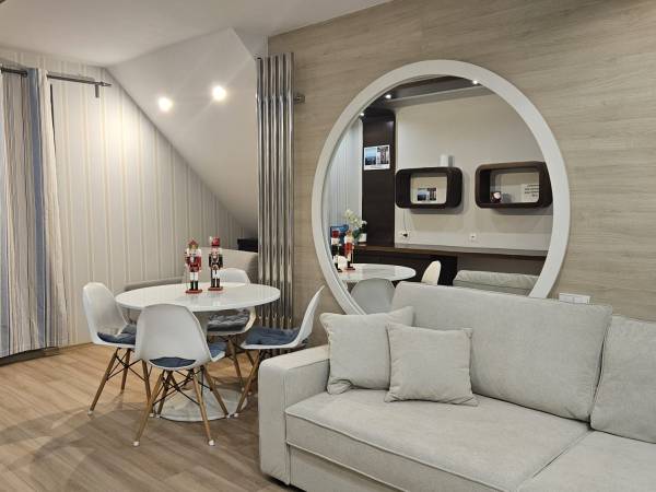 Apartament 476 z widokiem Maloves SPA apartamentyhel