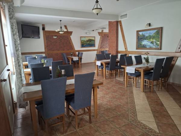 Restauracja I pensjonat Nowak by Babula