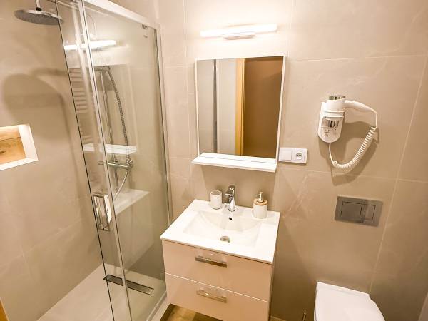 Łazienka w pokoju nr 5