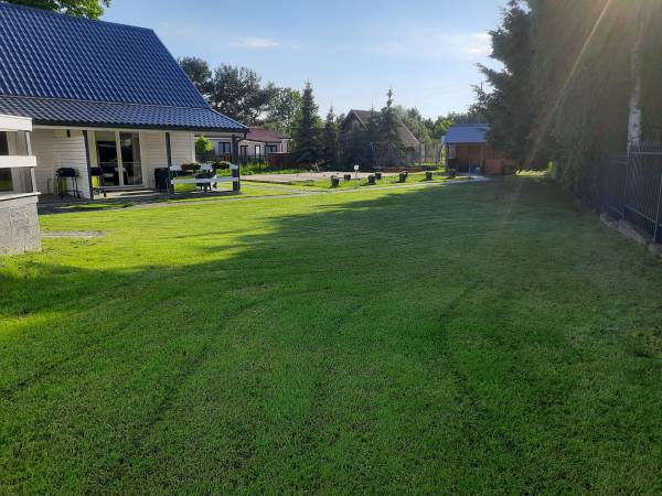 Domki Comfort + comfort wellness zone (sauna- jacuzzi)