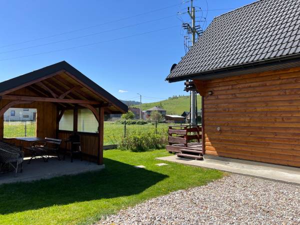 Domek pod lasem u Dariny 