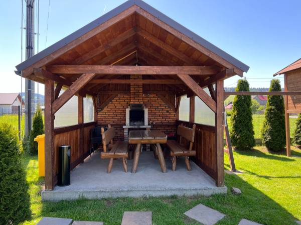 Domek pod lasem u Dariny 